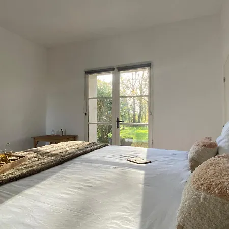Domaine La Bouliniere - Le Sanglier بيت للعطل Journet
